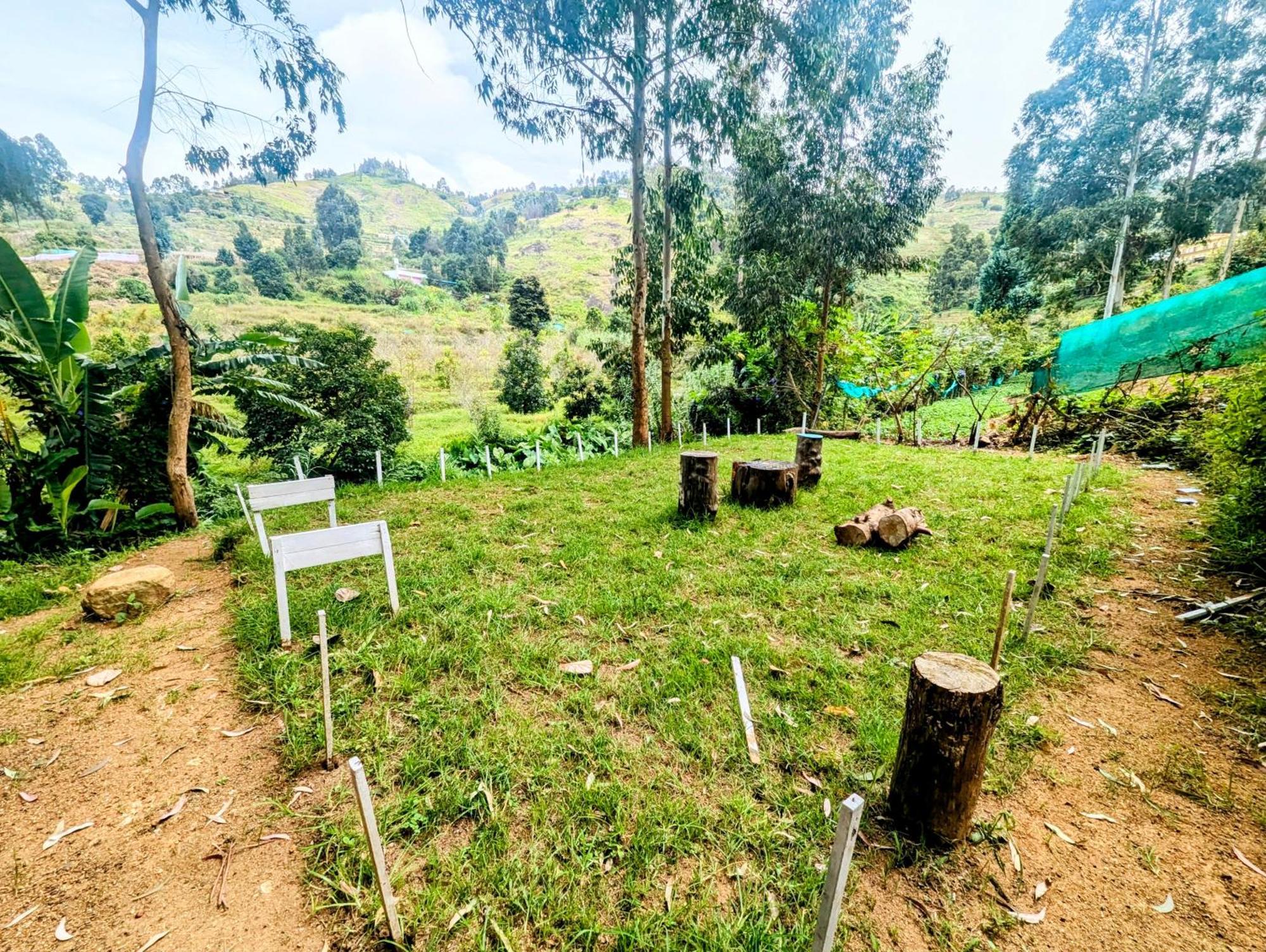Bohemian Hideaway By Futurve Bed and Breakfast Kodaikanal Exteriör bild